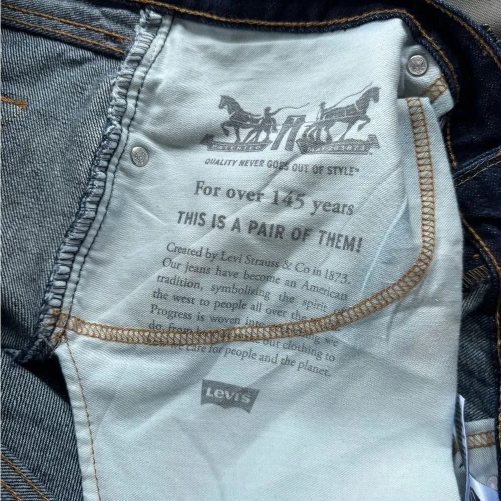 Levi's Blue Jeans Classic Denim Size 40x32